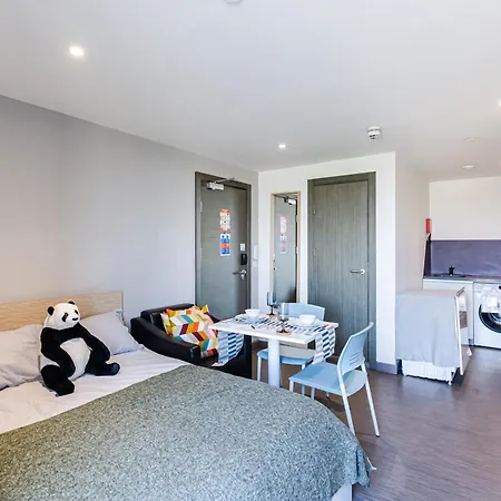 New Era Living - Ensuite Next To Bramall Lane Aparthotel Sheffield
